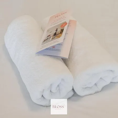 Sea Kissed By Bloss, Op Zeedijk * Ostende