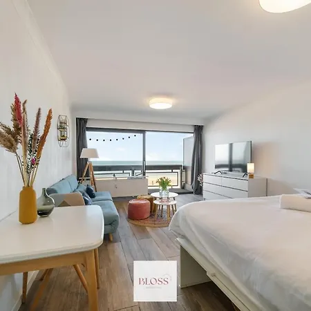Sea Kissed By Bloss, Op Zeedijk * Ostenda